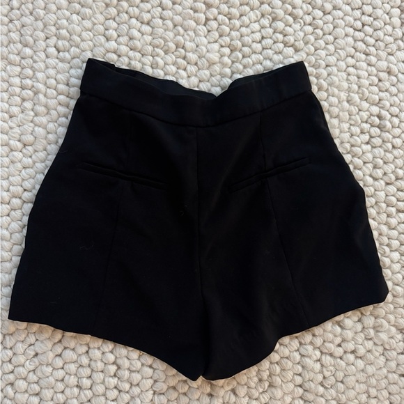 H&M Black High Waist Shorts Tailored Fit Dressy - Picture 4 of 4
